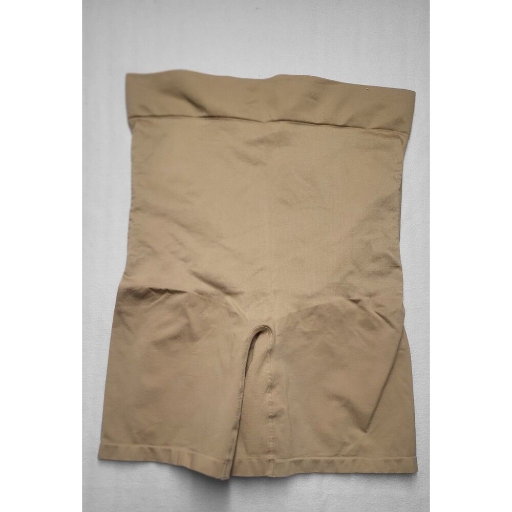 Cacique The Slimmer Beige Nude Ultra High-Waist Short Tiramisu size 26/28 NWOT